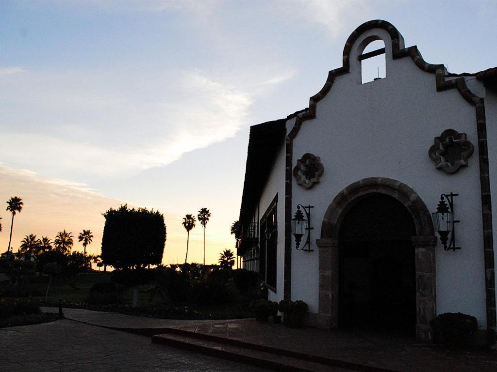 Hacienda Bajamar Hotel La Mision Exterior photo